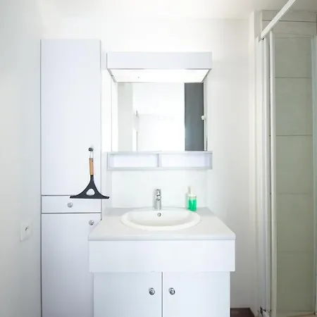 Le Lumineux I 3 & Quartier Des Capucins Apartment