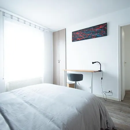 Le Lumineux I 3 & Quartier Des Capucins Brest